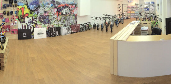 svet_kolobezek_store