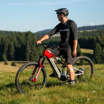 Elektrokola CRUSSIS 2026 ve v�prodeji